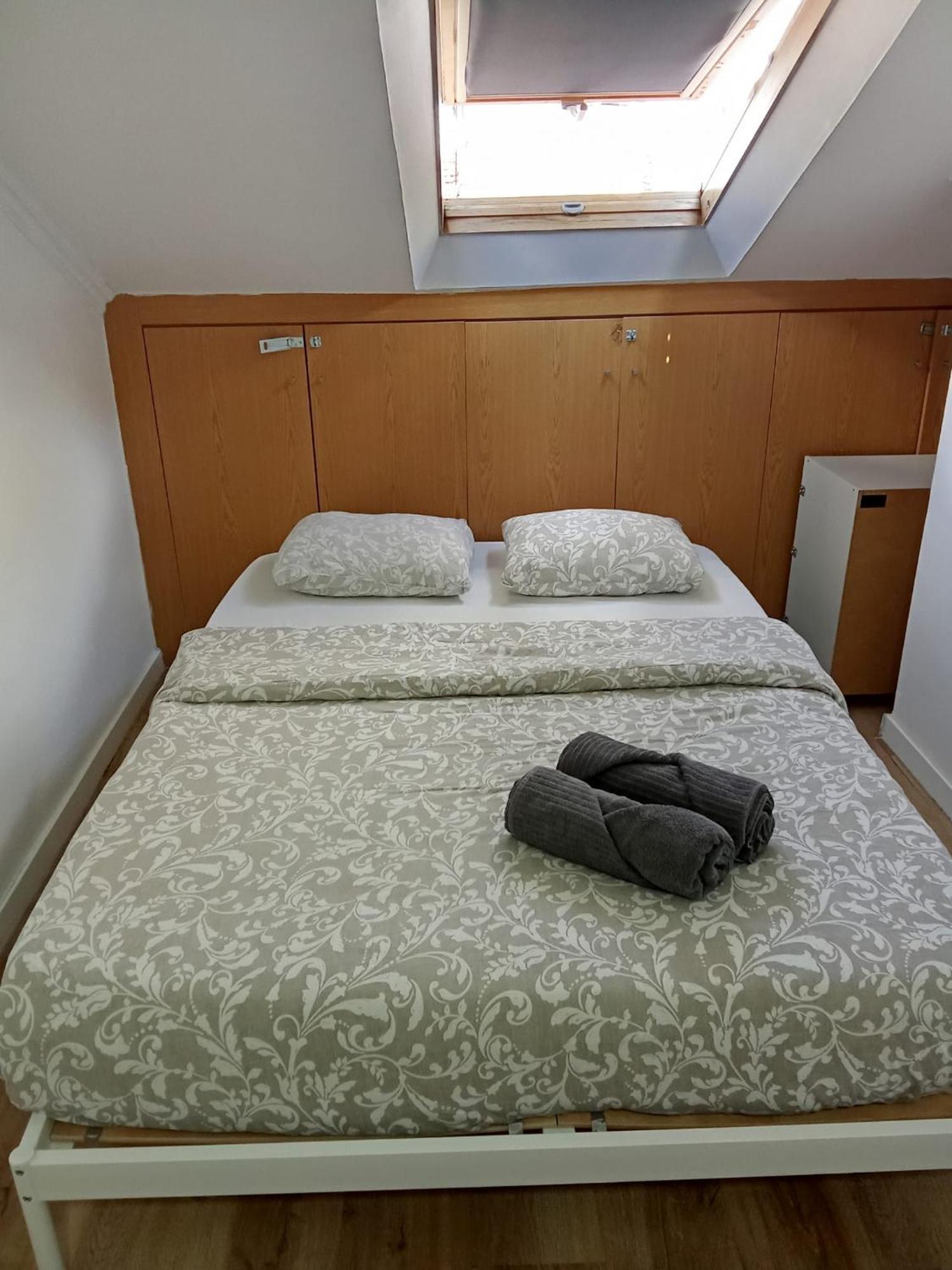 Bica Mini Hostel Lisbon Luaran gambar