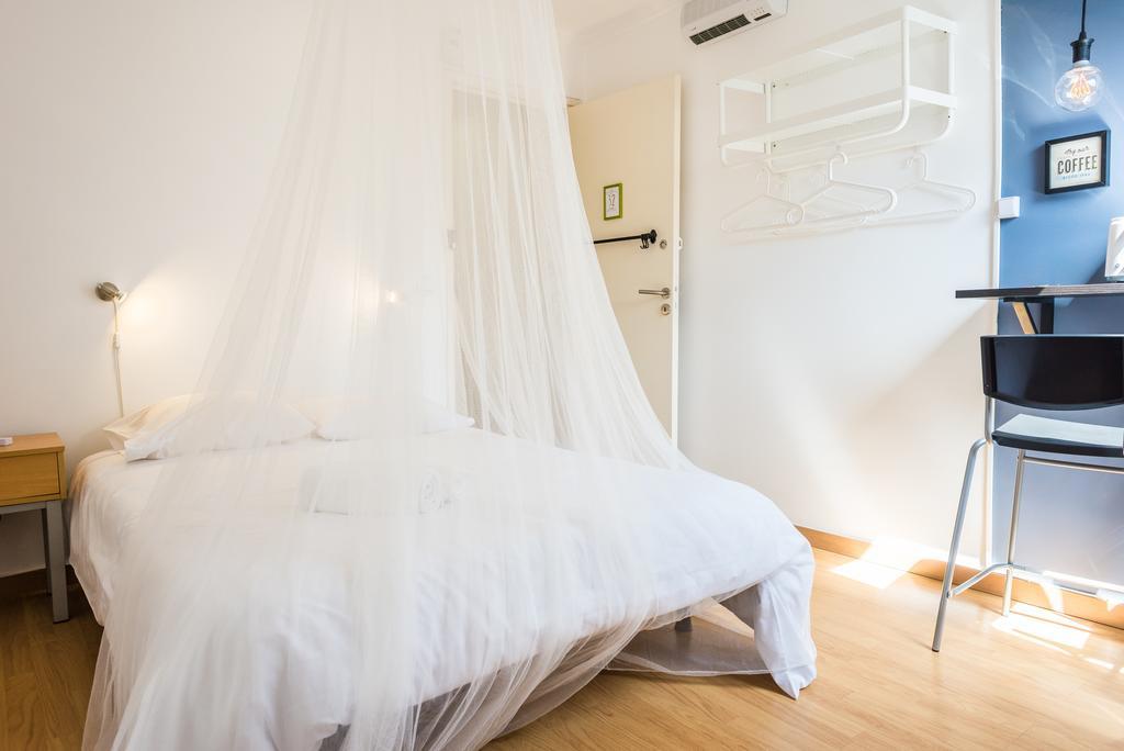Bica Mini Hostel Lisbon Luaran gambar